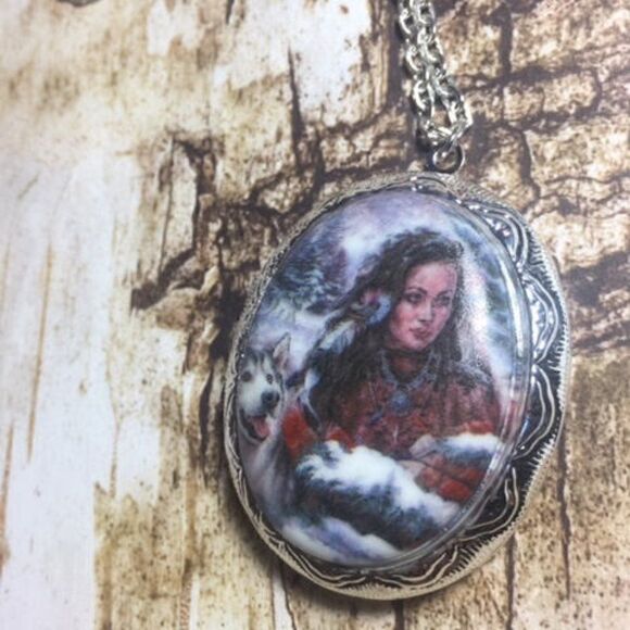 Native Tribal Wolf Porcelain Cameo Locket Necklace - Picture 1 of 5